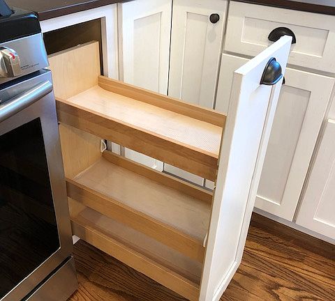 Pullout Pantry!