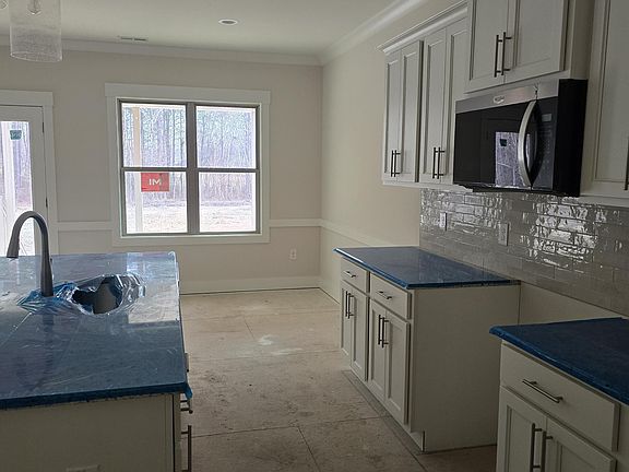 5th image of 217 Freedom Ridge Dr