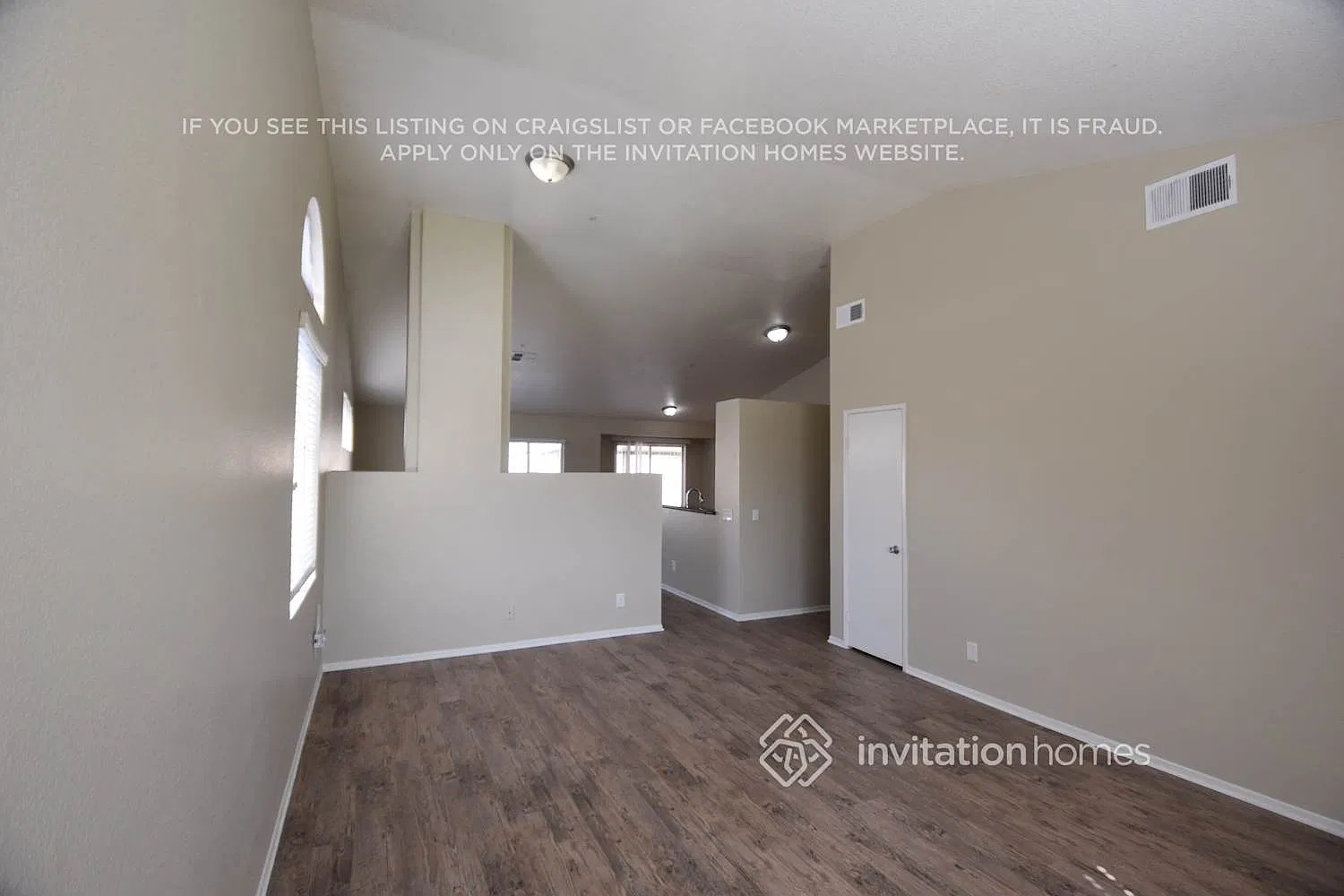 3386 N Silver Berry Dr Rialto, CA 92377 — Photo 2