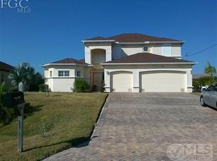 1920 NW 26th Pl, Cape Coral, FL 33993