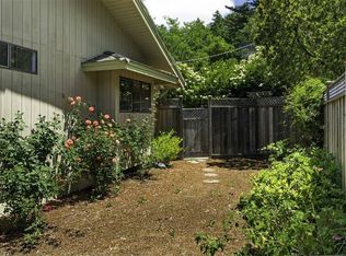 74 Sanchez Rd, Forest Knolls, CA 94933