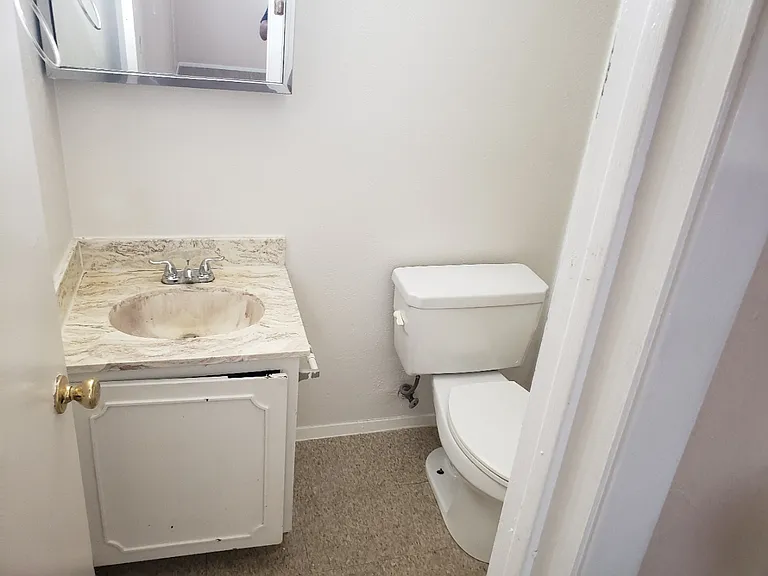 9952 Runnymeade Pl — Photo 14