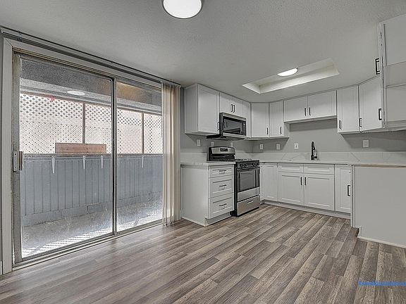 5th image of 5524 Atlantic Ave APT 302