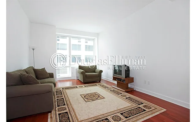 Rented by Douglas Elliman | media 54