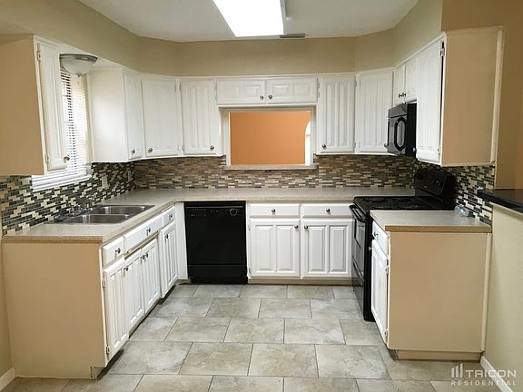 4th image of 9617 Westpark Dr