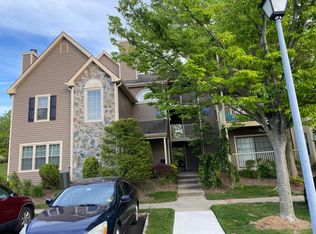 374 Carhart Ct, East Brunswick, NJ 08816