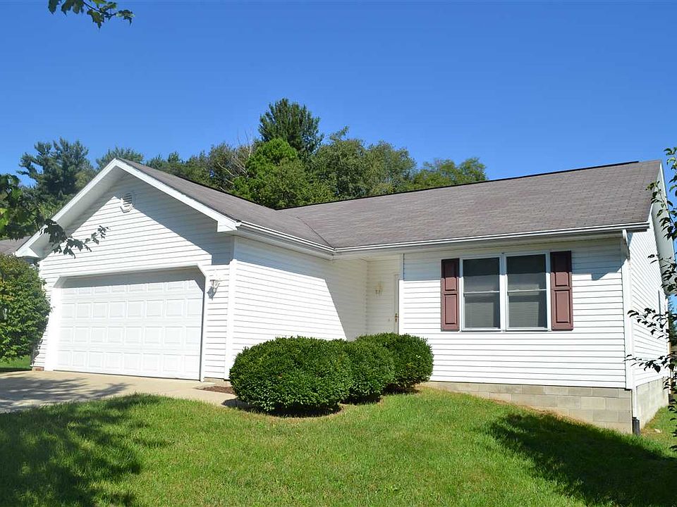 1st image of 383 E Cardinal Glen Dr
