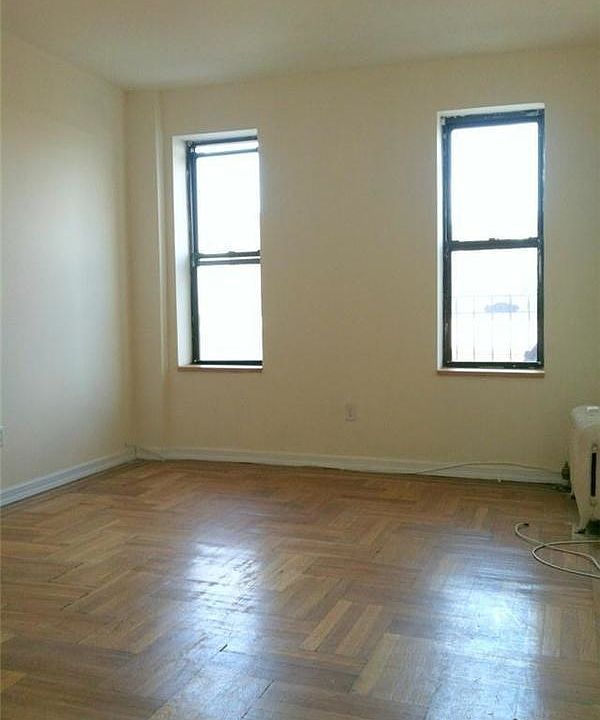 2nd image of 910 81st St APT C2