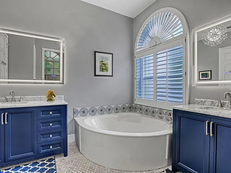 2076 Cezanne Rd — Photo 30