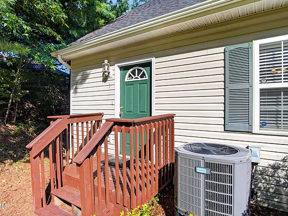 5th image of 308 Carmol Dr #1