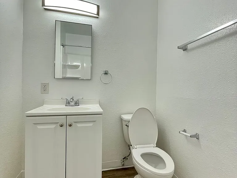 The Bloc Apartments — Photo 25