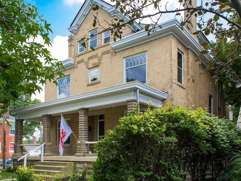1st image of 1563 Franklin Park S