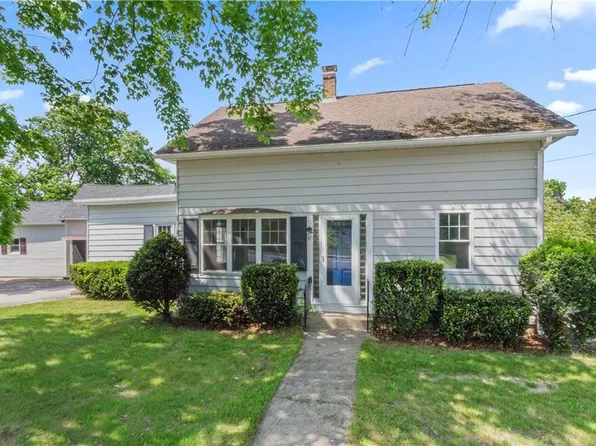 87-89 Gough Ave, West Warwick, RI 02893