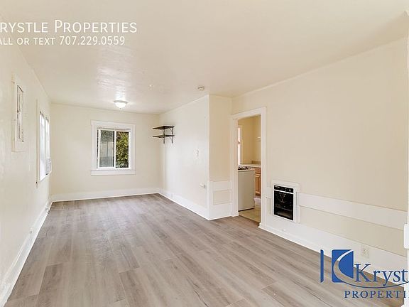 2nd image of 1026 Carolina St #B
