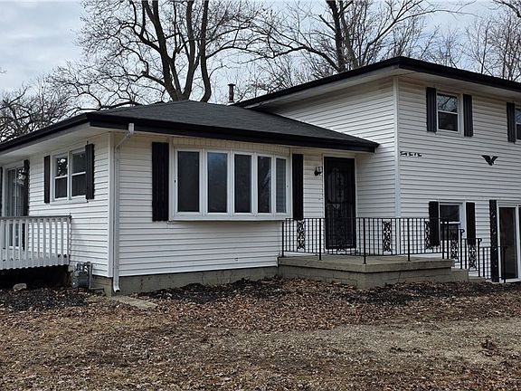 2nd image of 2505 W Saint Louis Bridge Rd