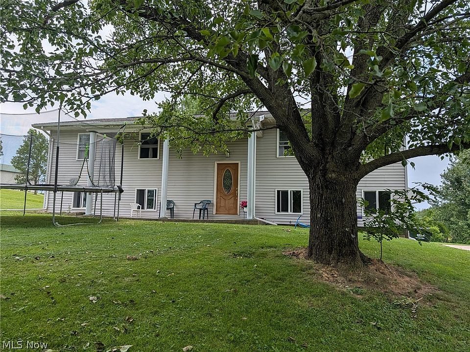 1st image of 41401 Hanover Ridge Rd