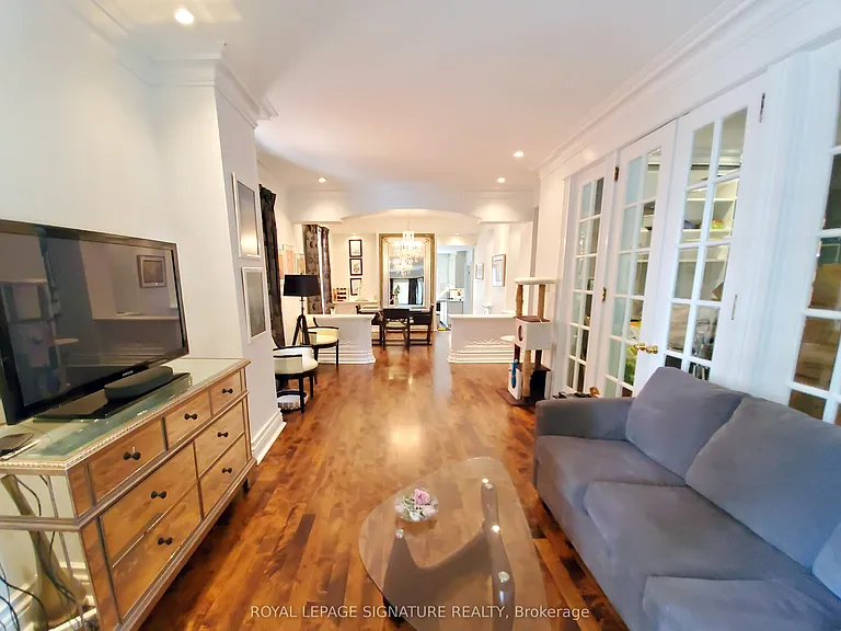 47 Gloucester St #UPPER — Photo 7