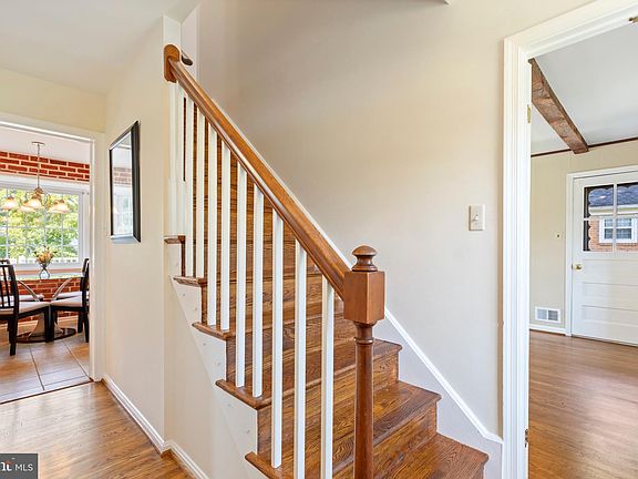4th image of 11729 Devilwood Dr