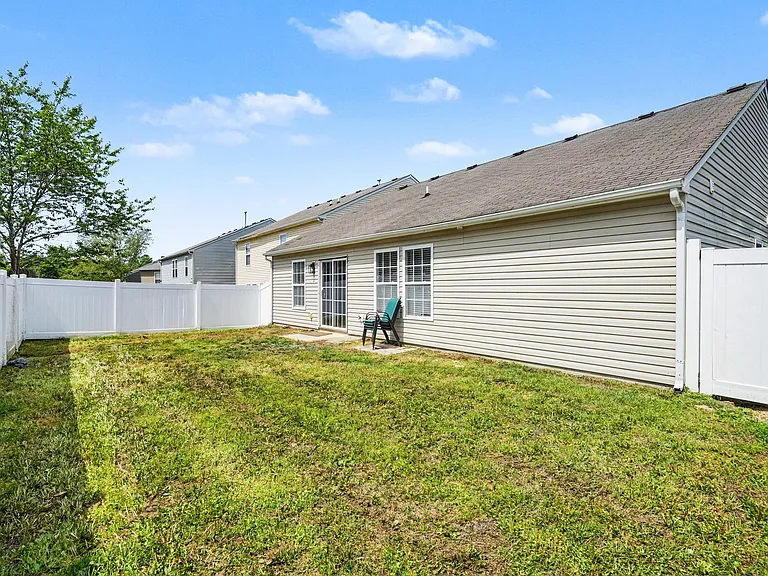 836 Chastain Ave — Photo 24