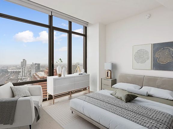 5th image of 92-27 160th St #2208