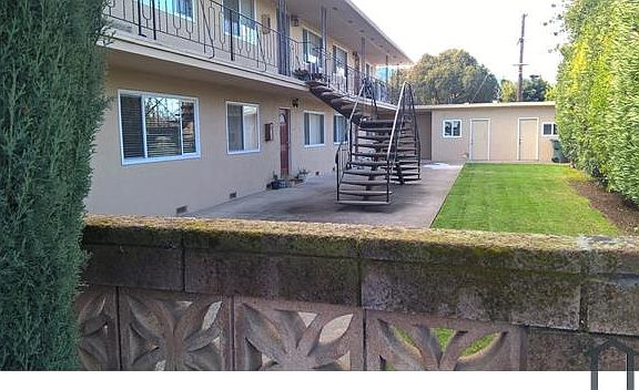 2nd image of 7201 Dowdy St #5