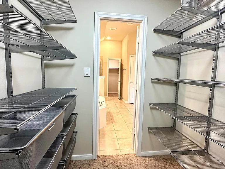 18903 Pinewood Point Ln — Photo 28