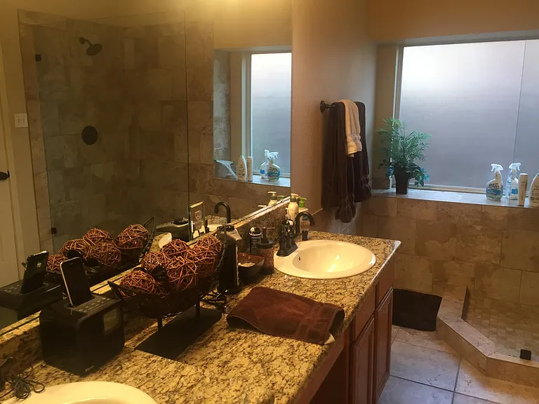 3805 Harrison Dr — Photo 3