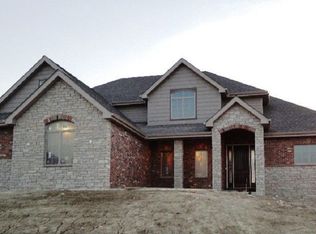 10028 S Branch, Saint John, IN 46373