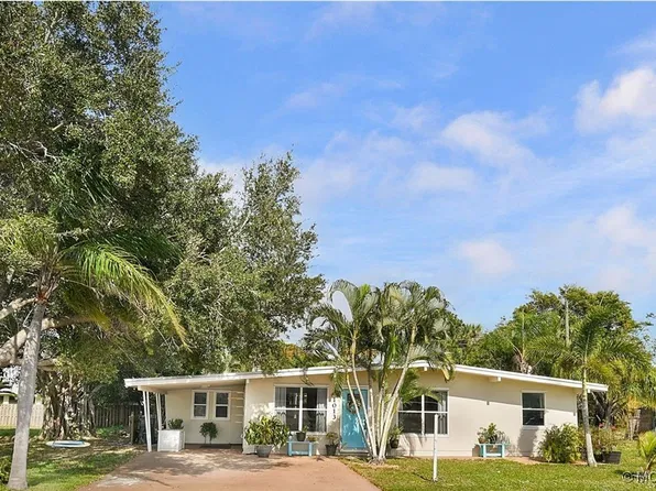 1013 SE 10th St, Stuart, FL 34996