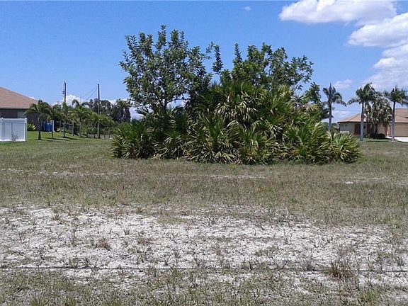 3rd image of 1425 NW 16th Ter