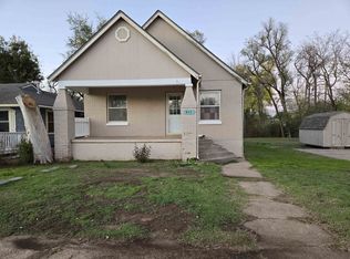 320 W Cherry Ave, Enid, OK 73701
