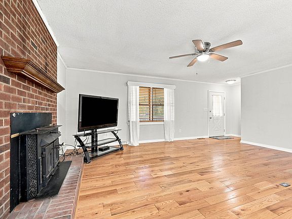 4th image of 2615 Ellis Chapel Rd