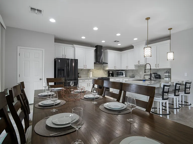 8753 W Lamar Rd — Photo 25