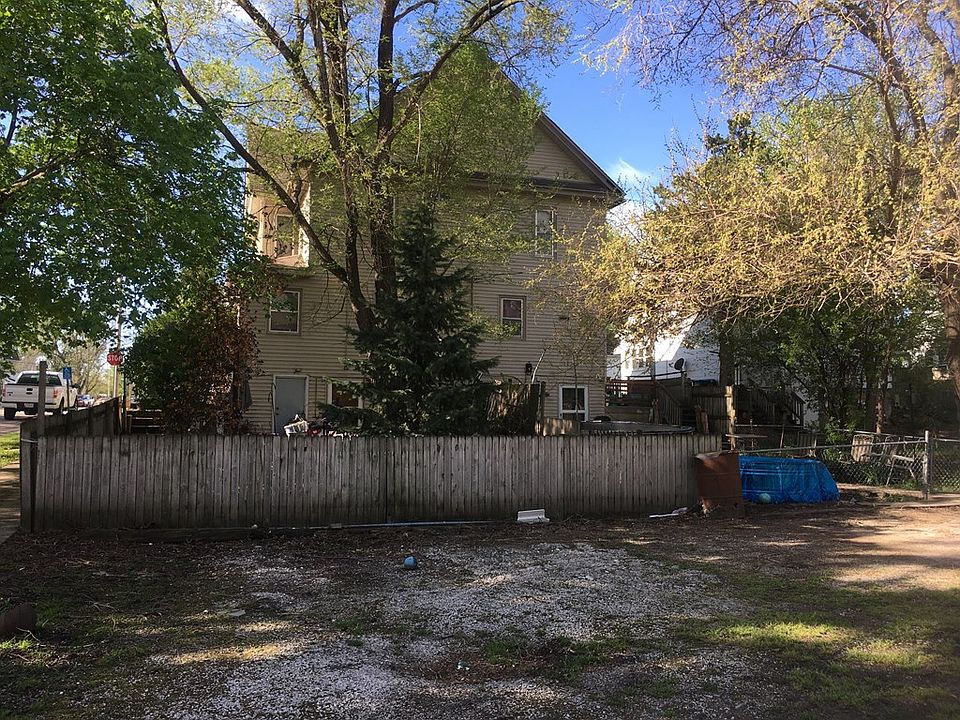 2nd image of 1628 2nd Ave N