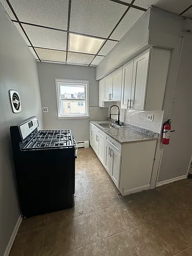 75 Broadway Photo 1
