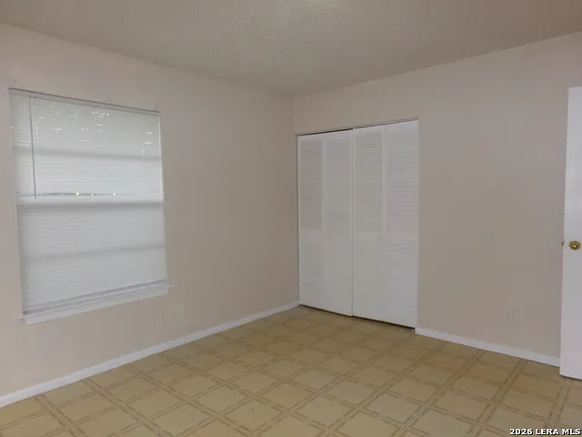 5819 Castle Lk — Photo 11