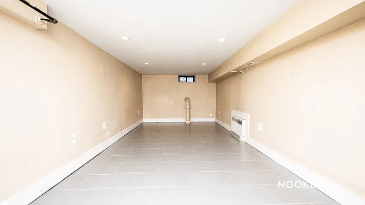 Rented by Nooklyn NYC LLC | media 28