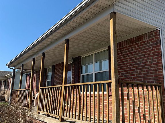 4th image of 1432 Equine Way
