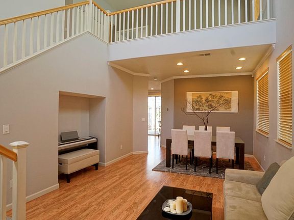 2nd image of 5437 Carls Ct