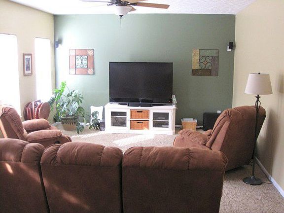 4th image of 425 Highbanks Valley Ct