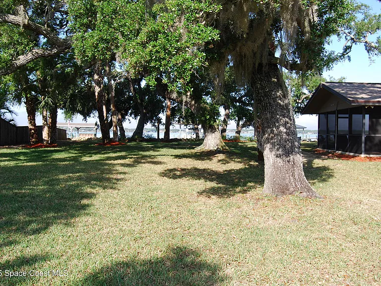 4285 Randon Ln — Photo 8