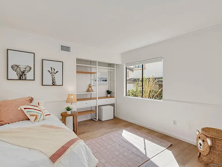 13488 Grain Ln — Photo 21