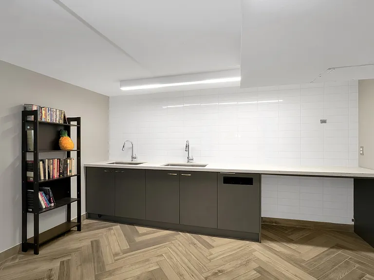 1501 Haro St — Photo 17