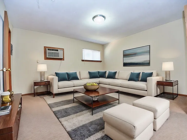 The Ridge Apartments & Townhomes — Photo 14