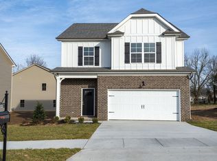 1335 Raden Dr, Lebanon, TN 37087