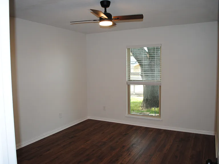 5241 Reed Dr — Photo 21