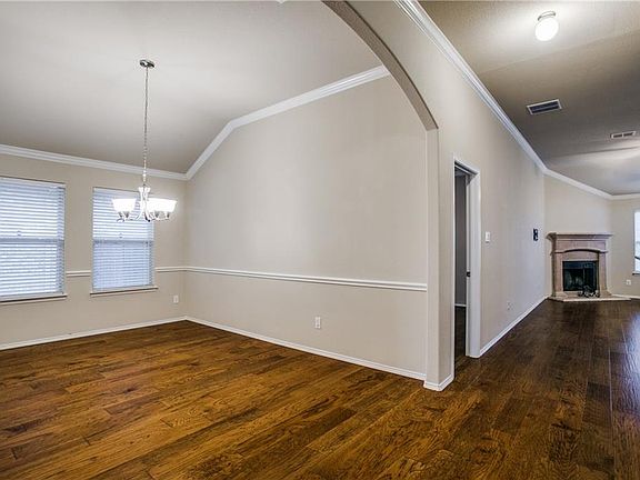 4th image of 11717 Champion Creek Dr