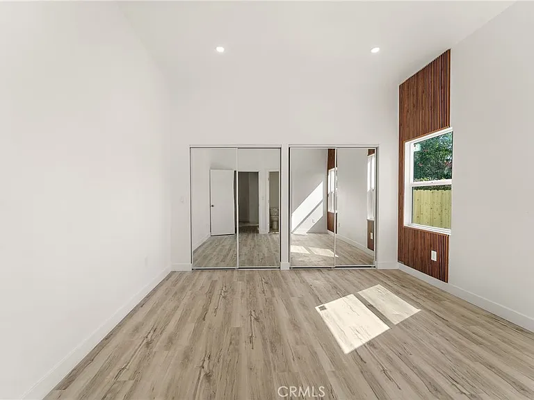 10730 Strathern St — Photo 21