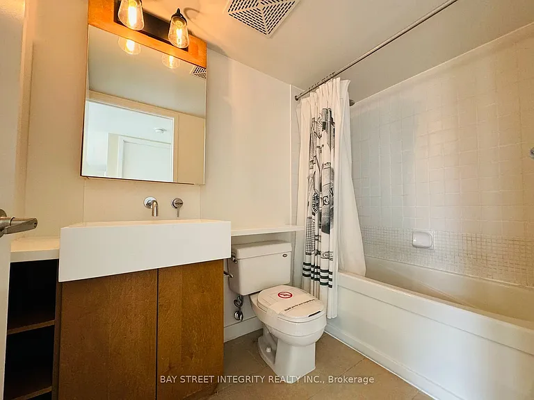 15 Brunel Ct #812 — Photo 11