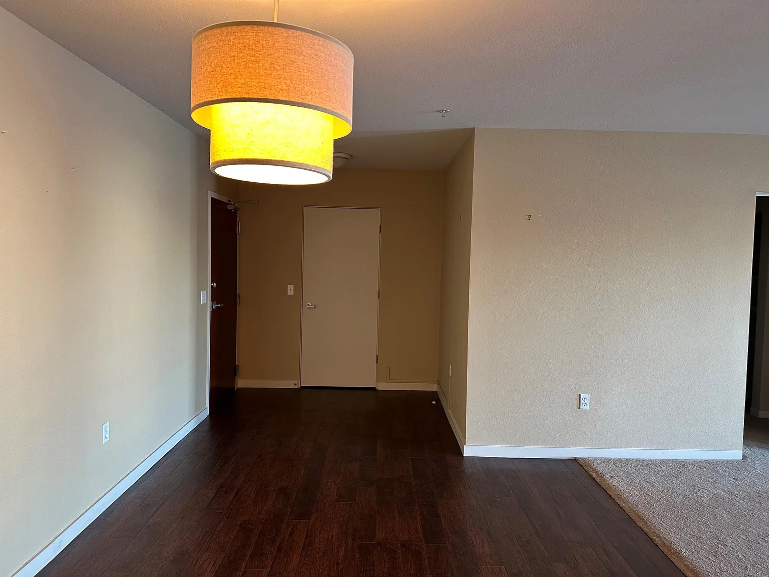 2 bed, 1375 sqft, $1,990 — Photo 2